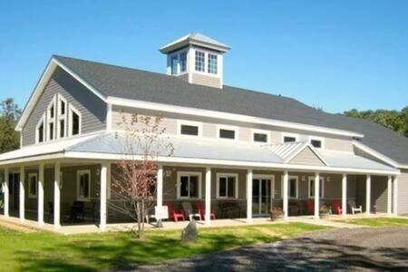 Beautiful Downstairs 1Bed 1Bth Charmer- Pet Friendly Michigan City Esterno foto